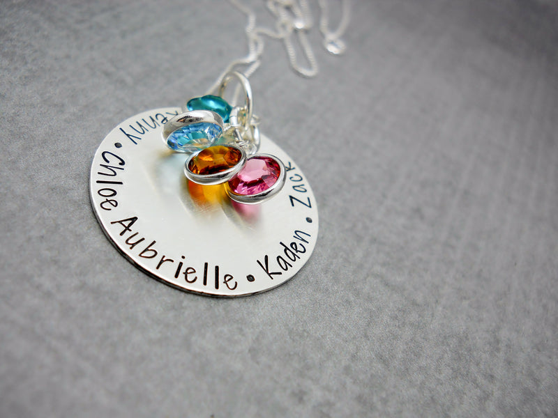 Sterling Silver Personalized Mom Necklace with Kids Names, close up