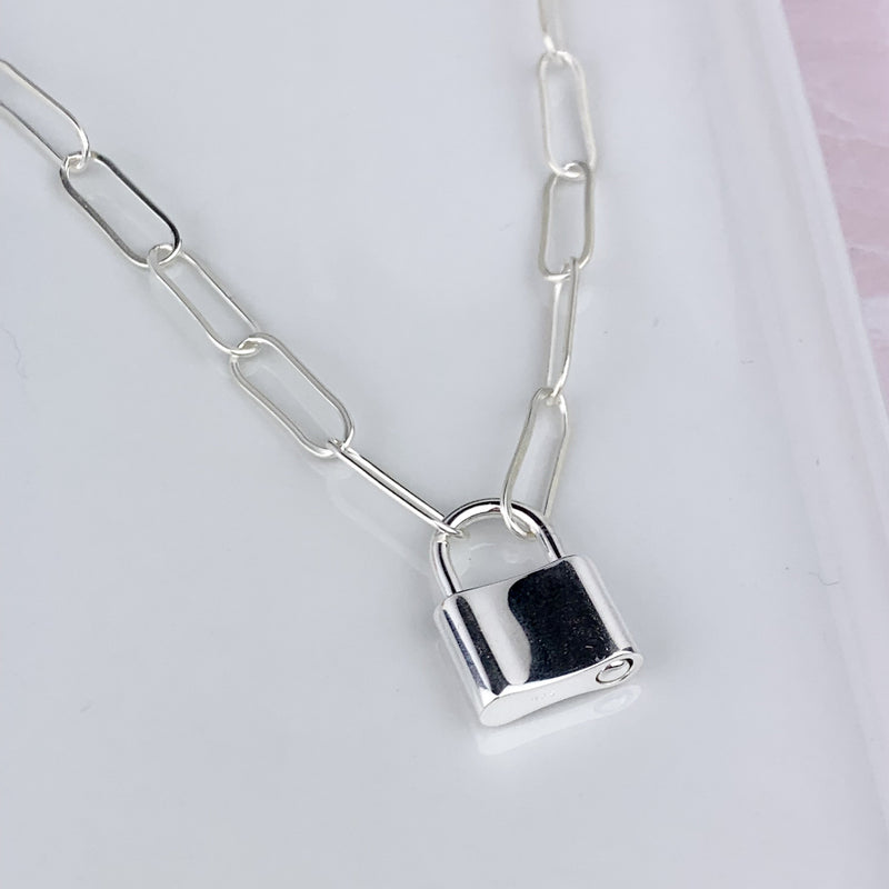 5.4mm large paperclip chain necklace with padlock